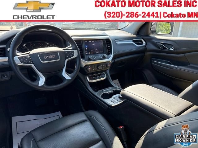 2023 GMC Acadia SLT