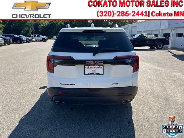 2023 GMC Acadia SLT