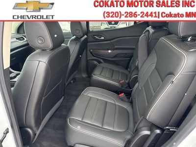 2023 GMC Acadia Denali