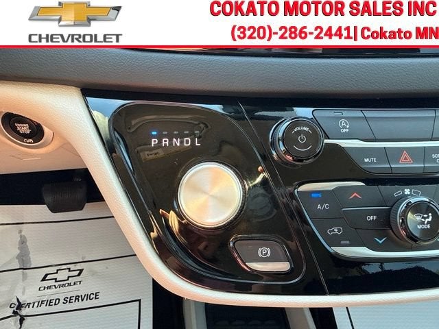 2024 Chrysler Voyager LX