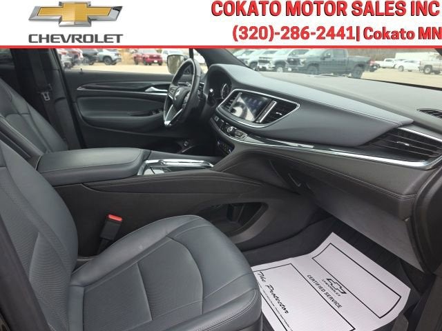 2023 Buick Enclave Essence